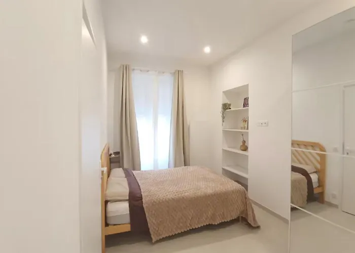 Modern And Unforgettable In The Heart Of Ницца